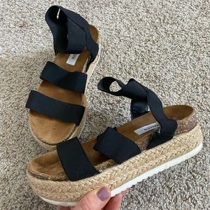 Steve Madden Platform Sandals